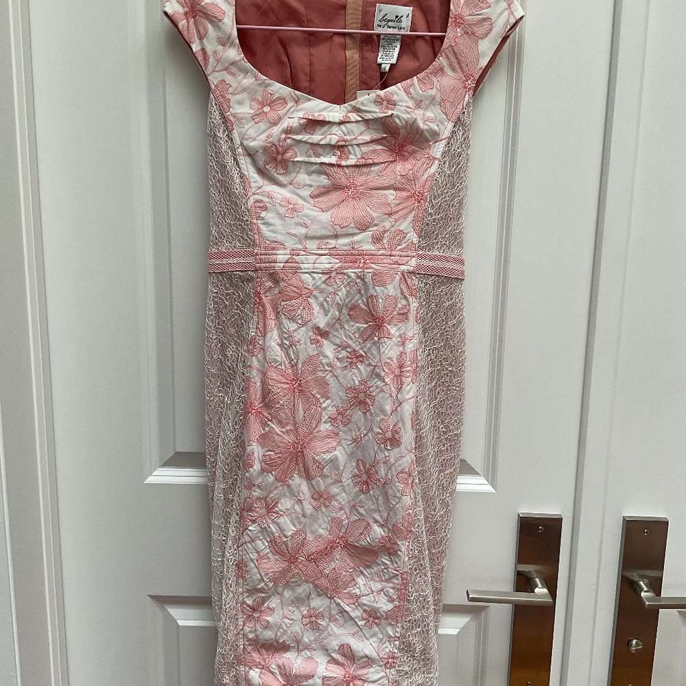 NWT Byron Lars Beguile Coral Lace Button Back Sheath Dress Size 2
